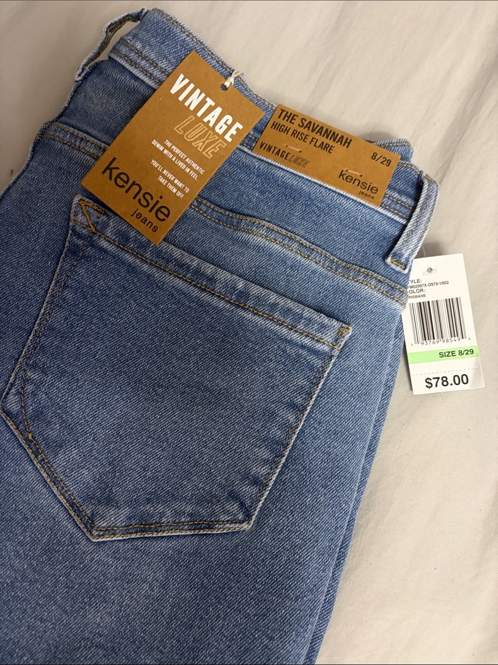 Trendy flare jeans NWT size 8